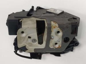 CERRADURA PUERTA DELANTERA DERECHA BM5AA21812CD FORD FOCUS LIM. (CB8) Autodesguaces Alicante