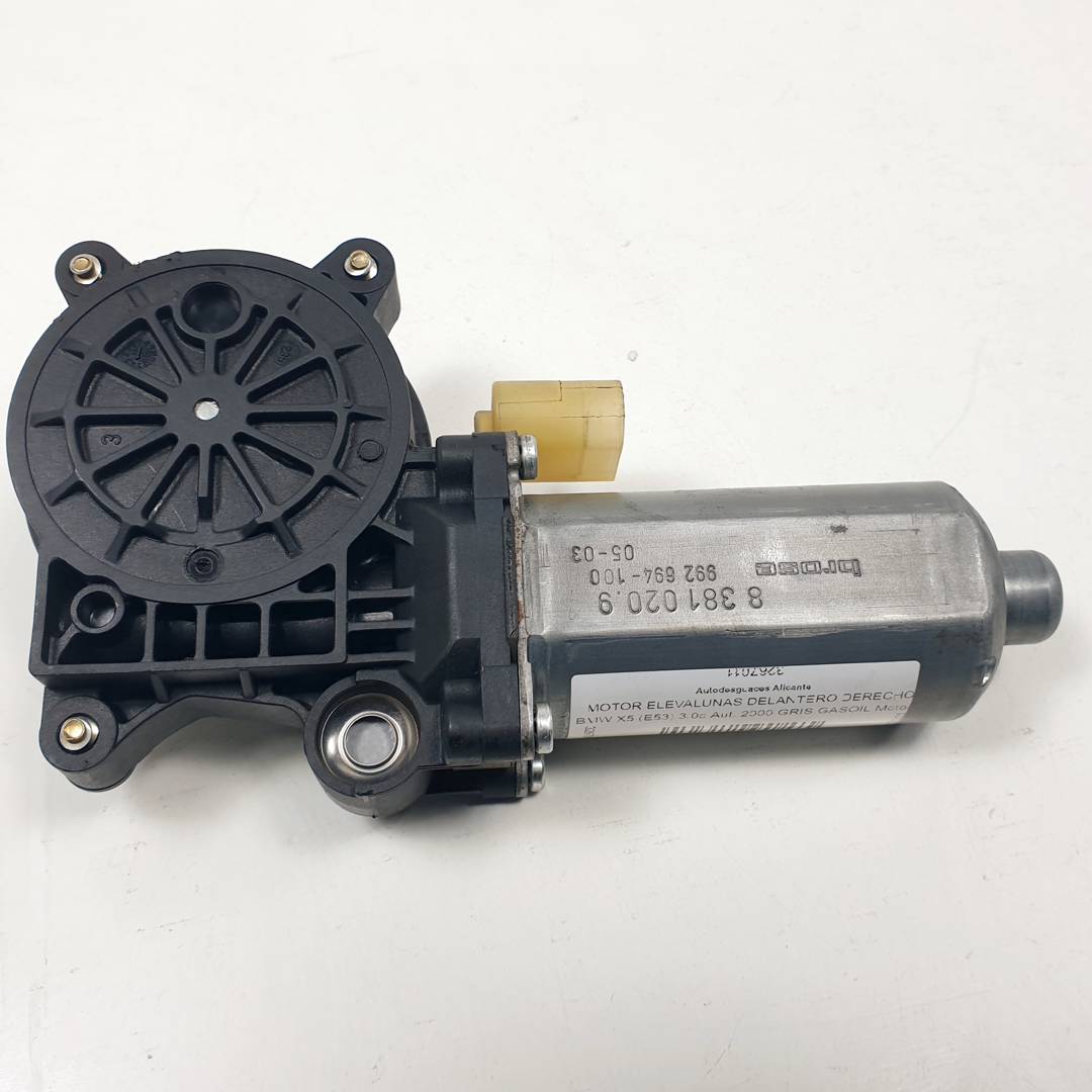 MOTOR ELEVALUNAS DELANTERO DERECHO - 83810209 - BMW - X5 (E53)