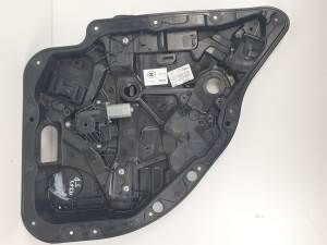 ELEVALUNAS TRASERO DERECHO A1667230094 MERCEDES CLASE E LIM. (W213) Autodesguaces Alicante