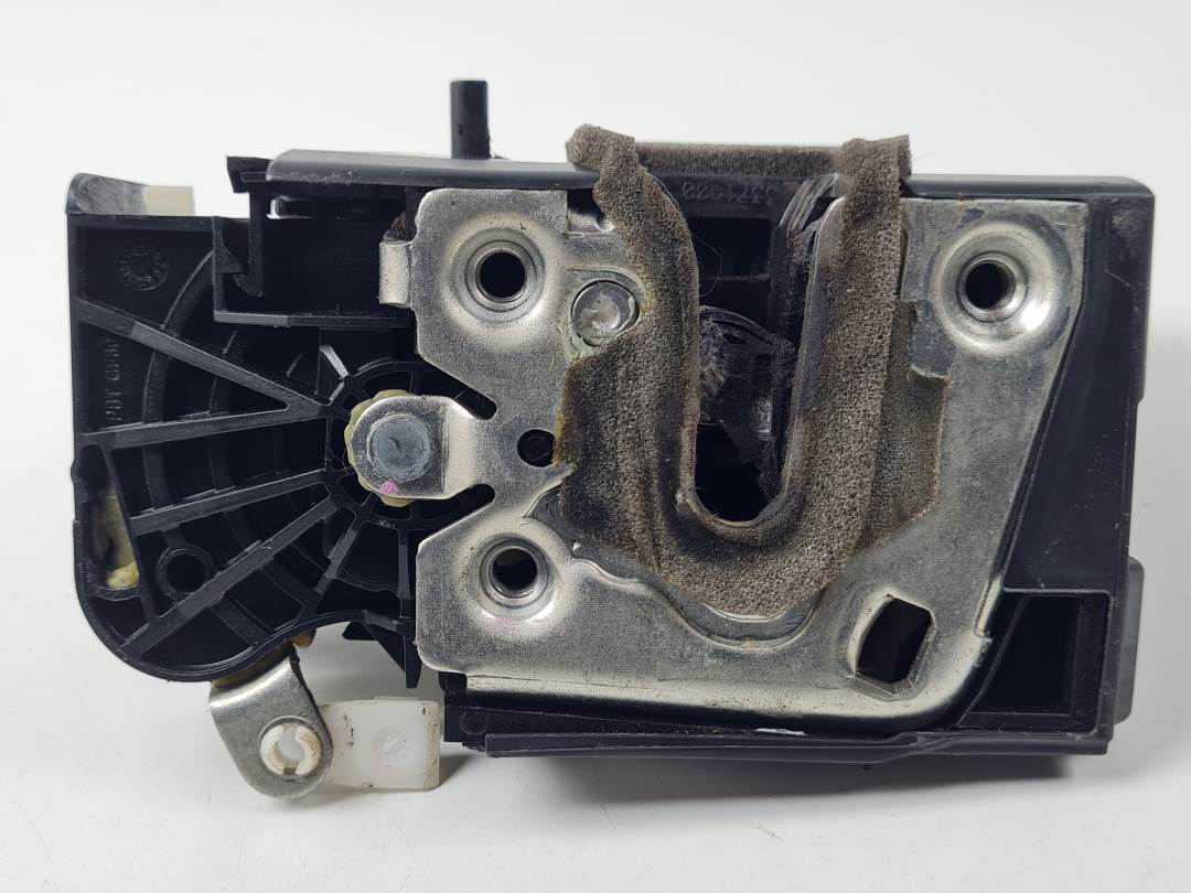 CERRADURA PUERTA TRASERA DERECHA - 825020888R - DACIA - DUSTER II