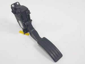 POTENCIOMETRO PEDAL 8200386506D DACIA SANDERO Autodesguaces Alicante