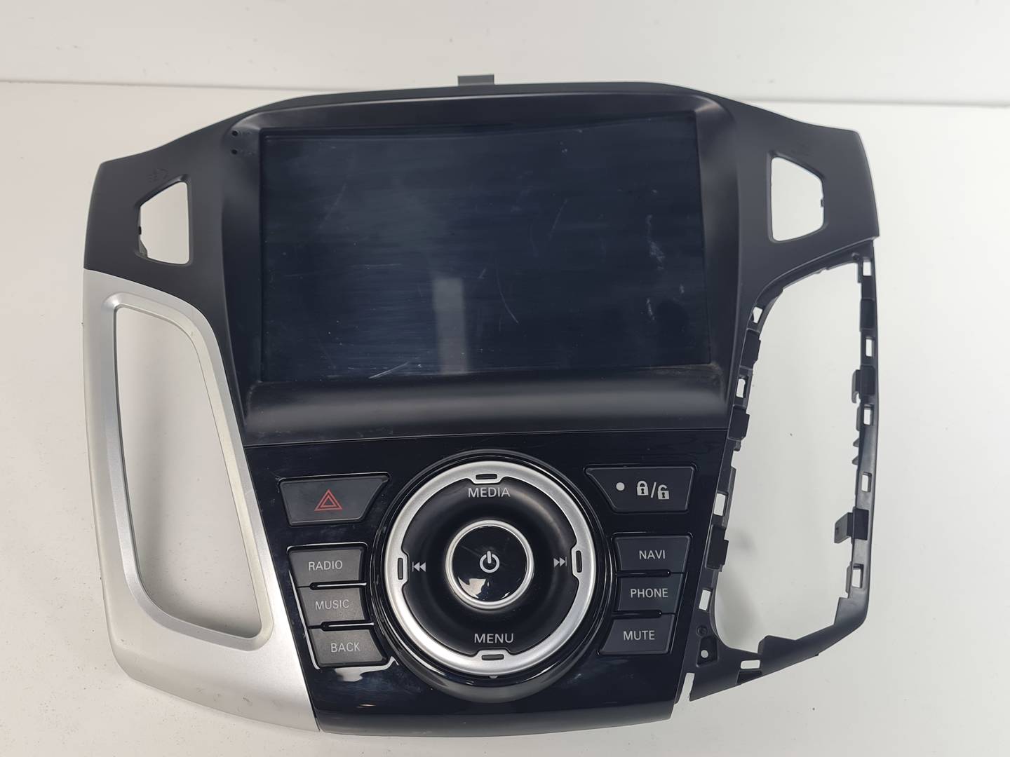 PANTALLA MULTIFUNCION - XT891C - FORD - FOCUS LIM. (CB8)