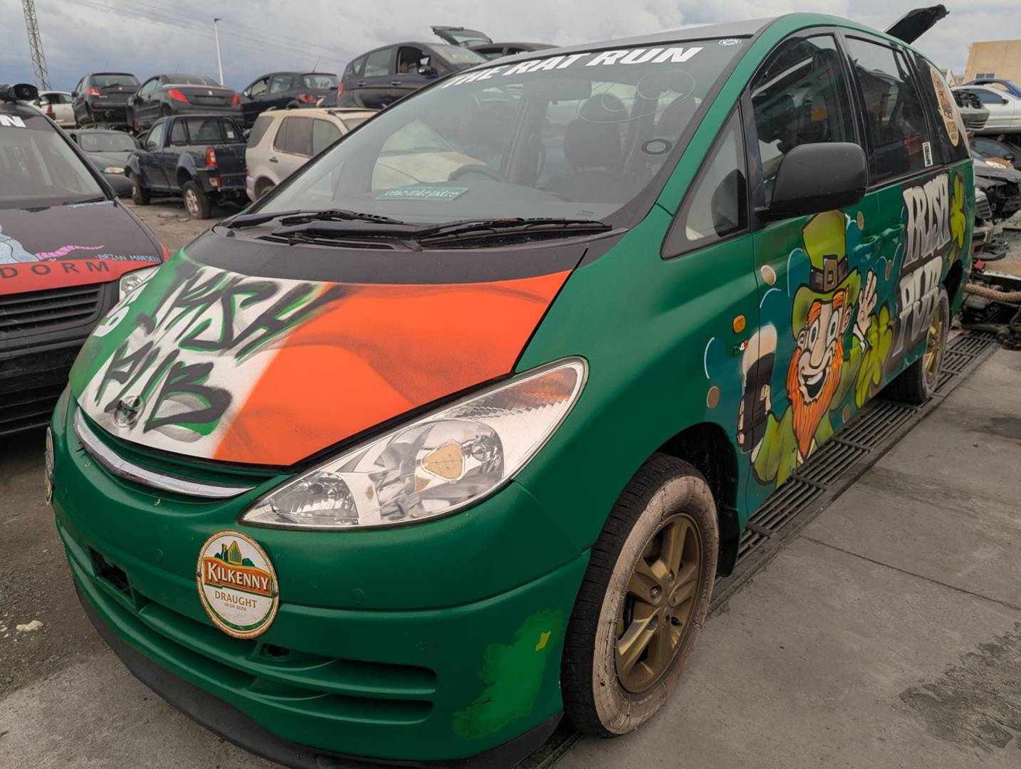 TOYOTA PREVIA (1990 - 2000)
