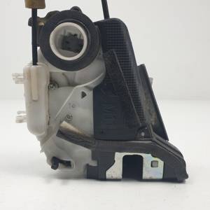 CERRADURA PUERTA TRASERA DERECHA TOYOTA PRIUS (ZVW30) Autodesguaces Alicante