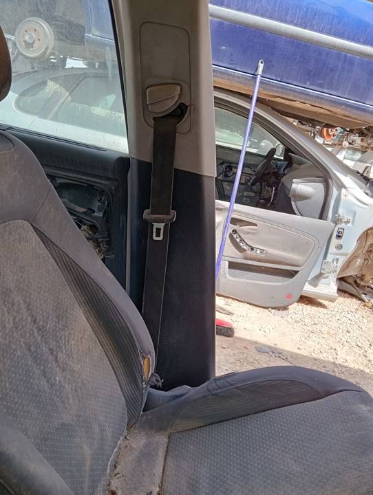 CINTURON SEGURIDAD DELANTERO IZQUIERDO
