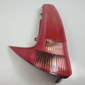 PILOTO TRASERO IZQUIERDO 9641540677 PEUGEOT 206 SW Autodesguaces Alicante