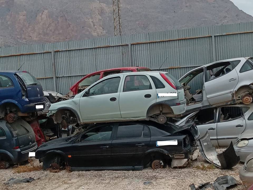 Imagen del vehículo OPEL CORSA C