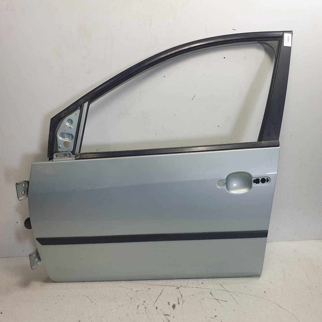 PUERTA DELANTERA IZQUIERDA - FORD - FIESTA (CBK)