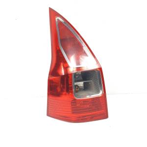 PILOTO TRASERO IZQUIERDO 8200417349 RENAULT MEGANE II FAMILIAR Autodesguaces Alicante