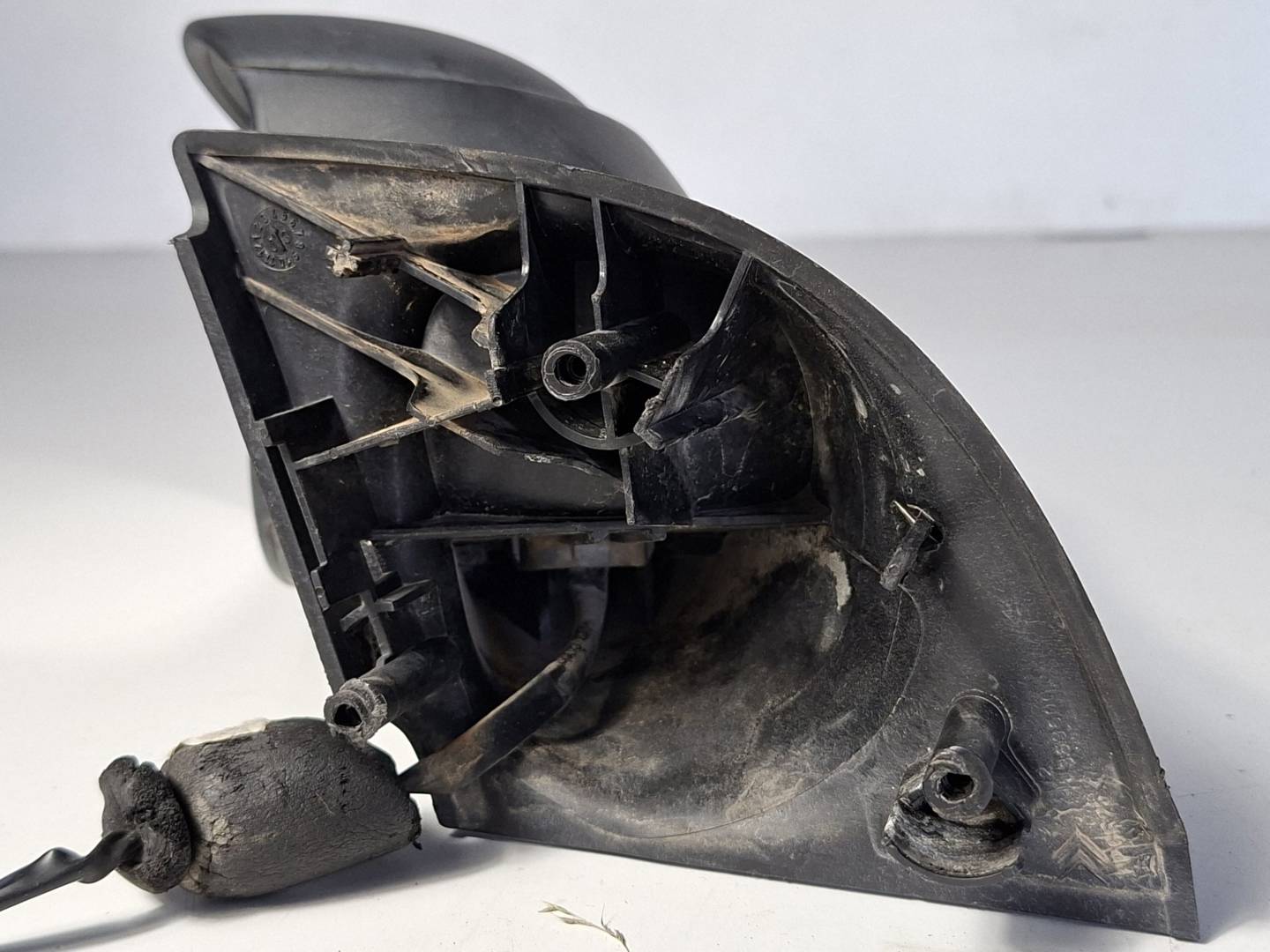 Foto 4 de Retrovisor Izquierdo Citroen C2 (2003–2010)