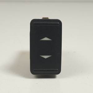 MANDO ELEVALUNAS DELANTERO DERECHO 3M5T14529BB FORD FOCUS BERLINA (CAP) Autodesguaces Alicante