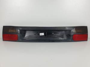 PILOTO TRASERO CENTRAL 7700820049 RENAULT LAGUNA (B56) Autodesguaces Alicante