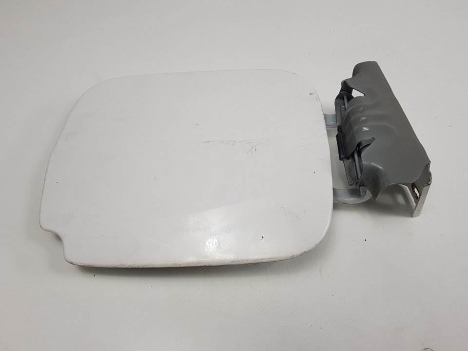 TAPA EXTERIOR COMBUSTIBLE - DACIA - DUSTER