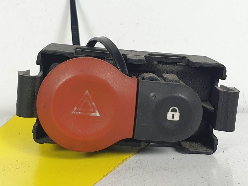 WARNING - 8200214896A - RENAULT - CLIO III