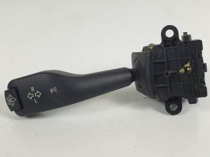 MANDO INTERMITENTES 8363668M BMW SERIE 3 TOURING (E46) Autodesguaces Alicante
