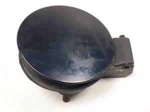 TAPA EXTERIOR COMBUSTIBLE 1J6809857D VOLKSWAGEN GOLF IV BERLINA (1J1) Autodesguaces Alicante