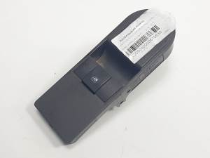 MANDO ELEVALUNAS DELANTERO DERECHO 13197132 OPEL ASTRA GTC Autodesguaces Alicante
