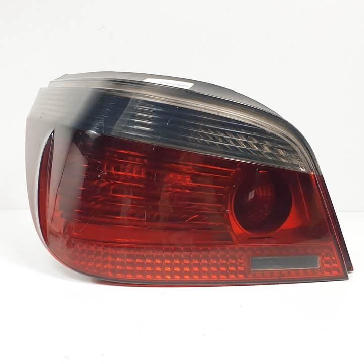 PILOTO TRASERO IZQUIERDO - 15823703 - BMW - SERIE 5 BERLINA (E60)