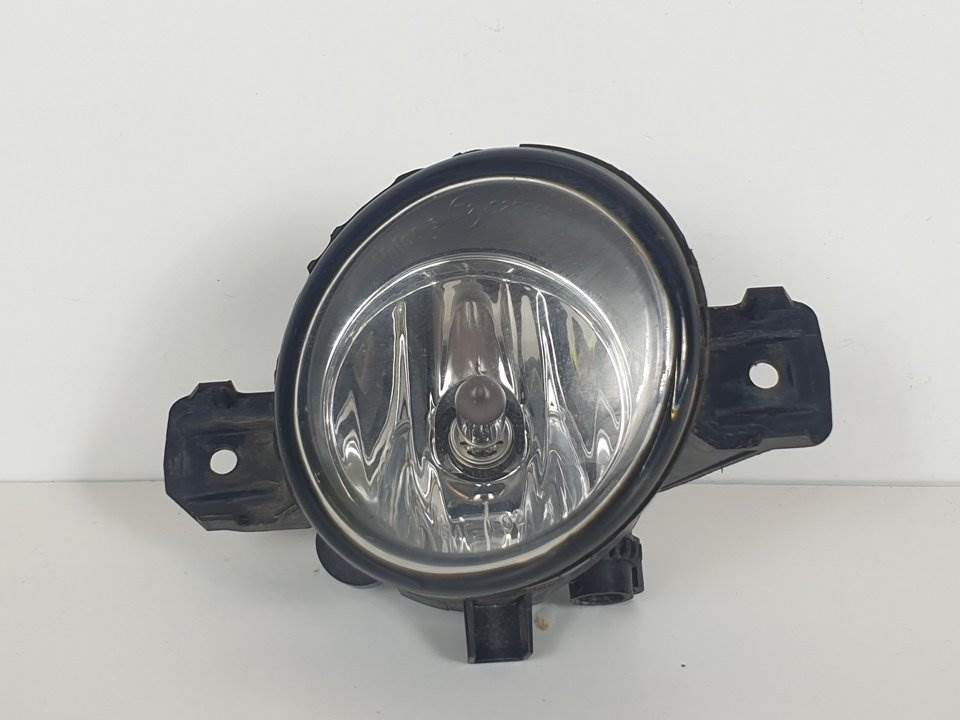 FARO ANTINIEBLA DERECHO - 8200002470 - RENAULT - MODUS