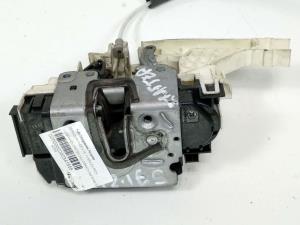 CERRADURA PUERTA DELANTERA IZQUIERDA A9067202135 VOLKSWAGEN CRAFTER CAJA CERRADA Autodesguaces Alicante