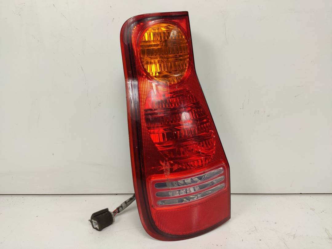 PILOTO TRASERO IZQUIERDO - 92401170 - HYUNDAI - MATRIX (FC)