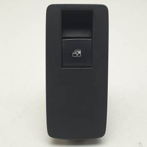 MANDO ELEVALUNAS TRASERO IZQUIERDO 22915110 OPEL INSIGNIA BERLINA Autodesguaces Alicante