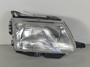 FARO DERECHO 9633896080 CITROEN SAXO Autodesguaces Alicante