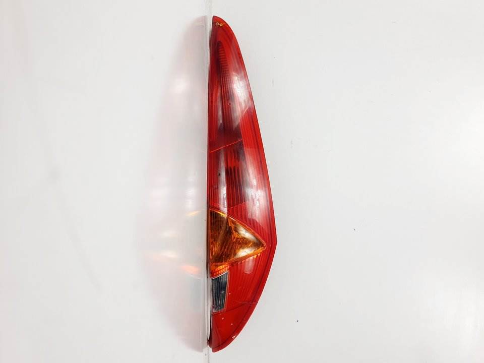 PILOTO TRASERO DERECHO - 286202 - FIAT - PUNTO BERLINA (188)