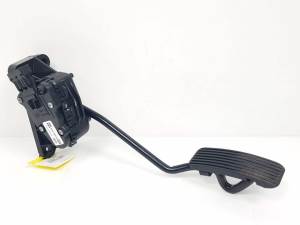 POTENCIOMETRO PEDAL 9202343 OPEL ZAFIRA B Autodesguaces Alicante