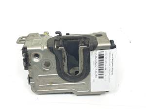 CERRADURA PUERTA TRASERA IZQUIERDA 8200735248 DACIA SANDERO Autodesguaces Alicante