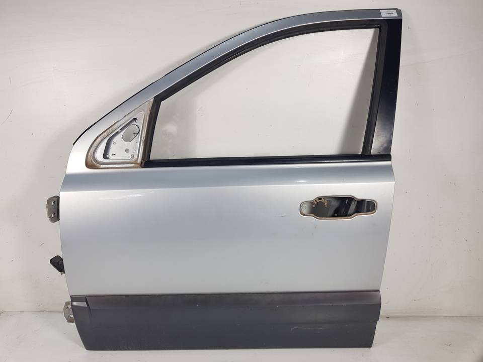 PUERTA DELANTERA IZQUIERDA KIA SORENTO Autodesguaces Alicante