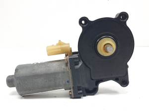 MOTOR ELEVALUNAS TRASERO DERECHO 992734101 CHRYSLER 300 C TOURING Autodesguaces Alicante