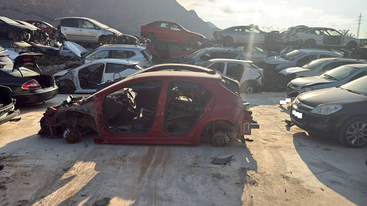 Imagen del vehículo TOYOTA COROLLA (E21)