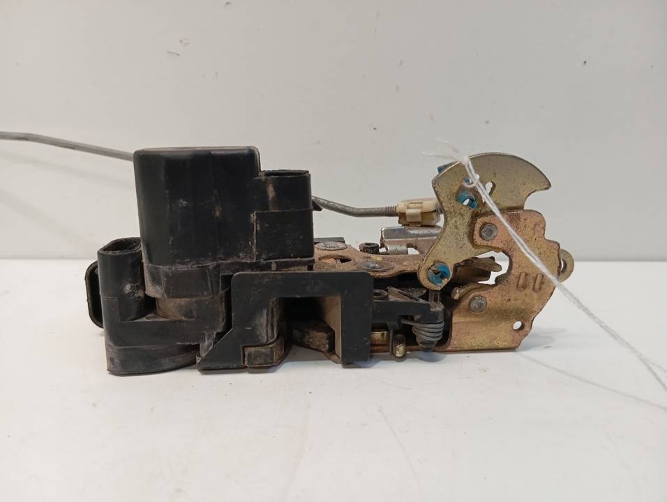 CERRADURA PUERTA DELANTERA IZQUIERDA