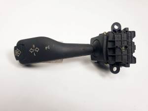 MANDO INTERMITENTES 8363668K BMW SERIE 7 (E38) Autodesguaces Alicante