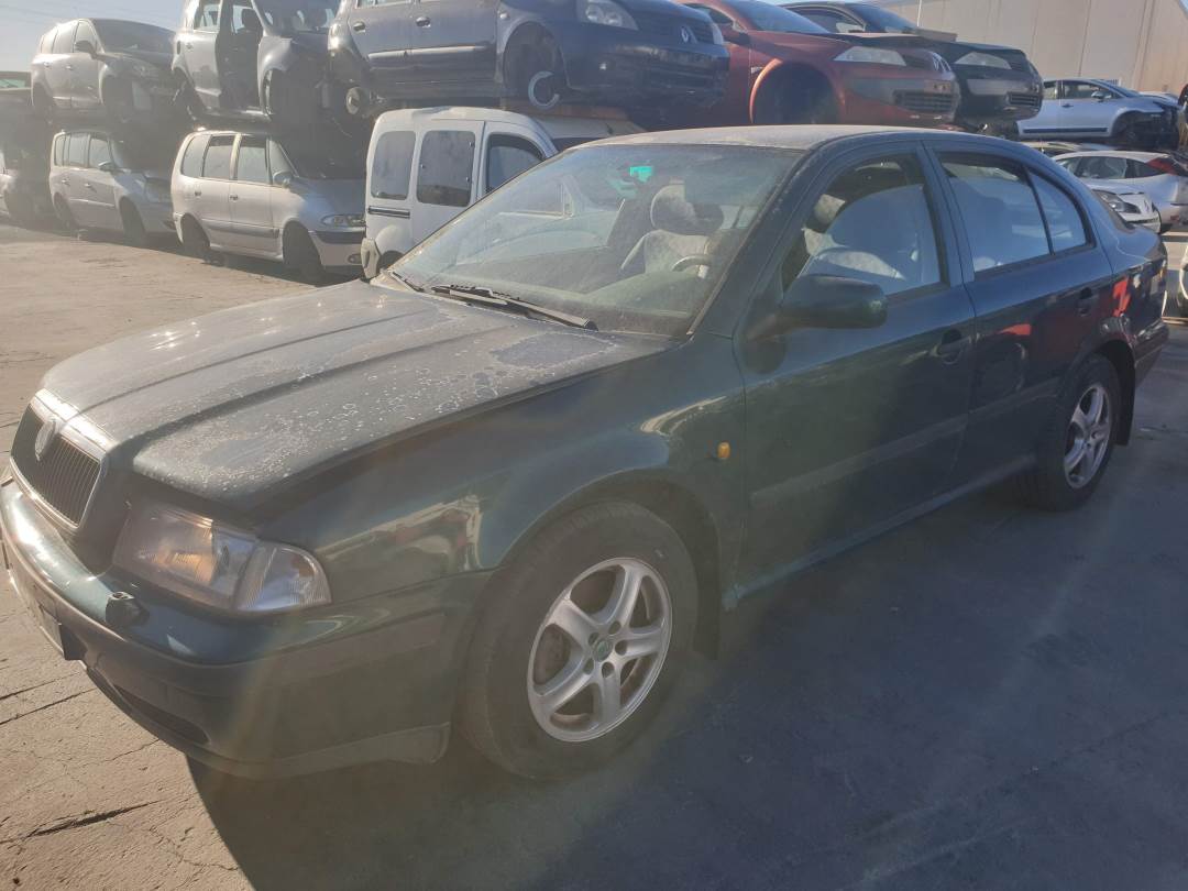 SKODA OCTAVIA BERLINA (1U2) (1998 - 2000)