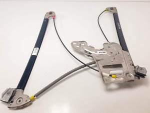 ELEVALUNAS DELANTERO DERECHO 83810209 LAND ROVER RANGE ROVER (L322) Autodesguaces Alicante