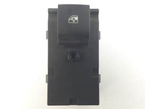 MANDO ELEVALUNAS TRASERO DERECHO 13301888 OPEL MERIVA B Autodesguaces Alicante