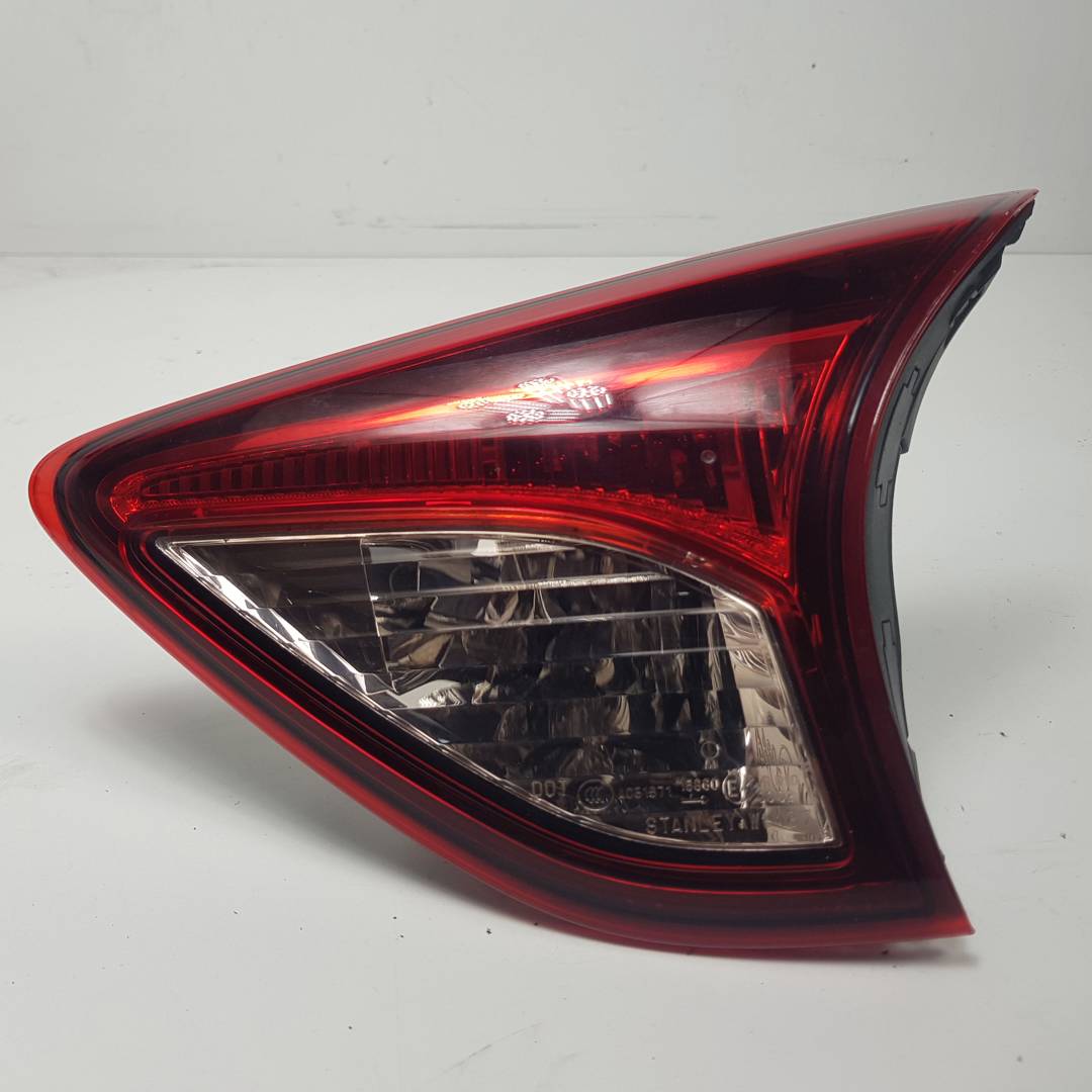 PILOTO TRASERO DERECHO INTERIOR - KD53513F0 - MAZDA - CX-5