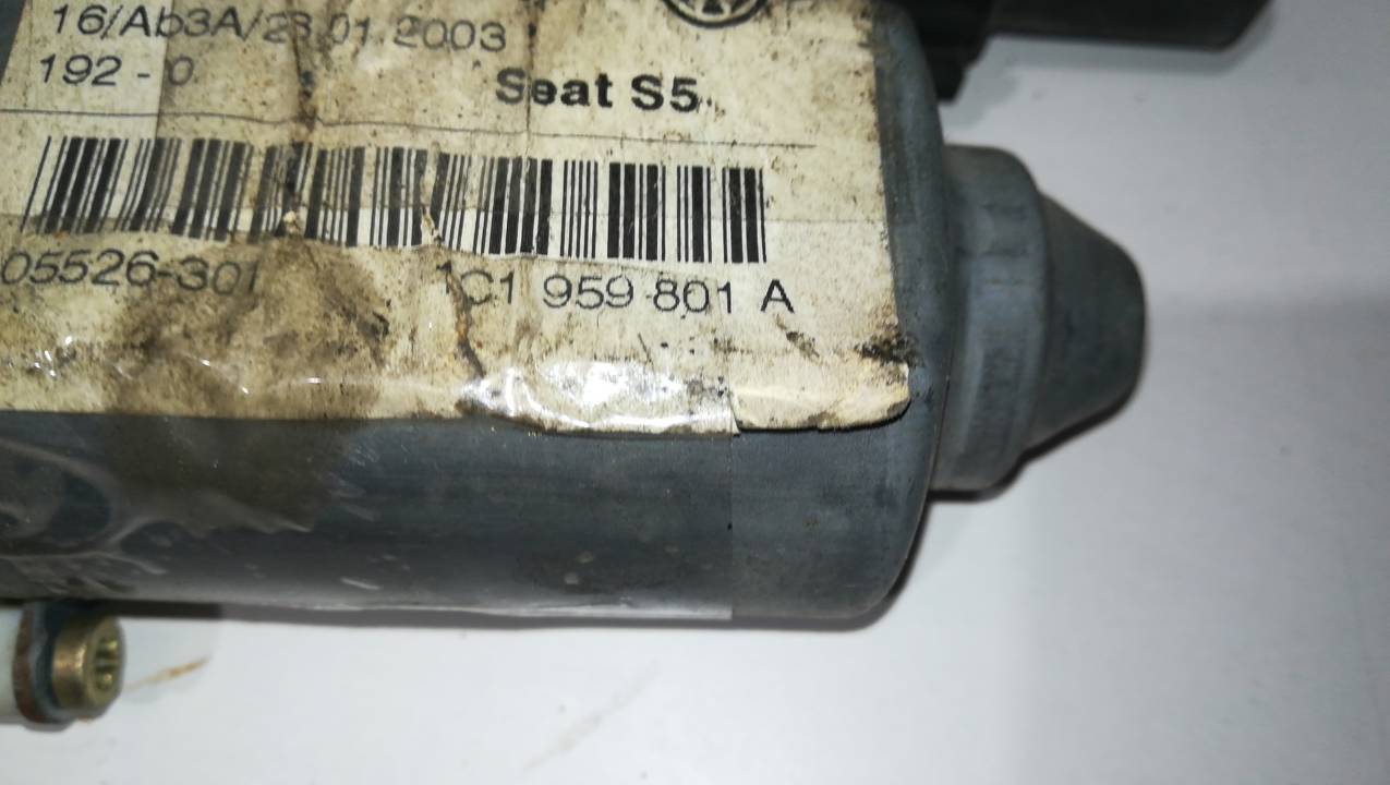 MOTOR ELEVALUNAS TRASERO DERECHO