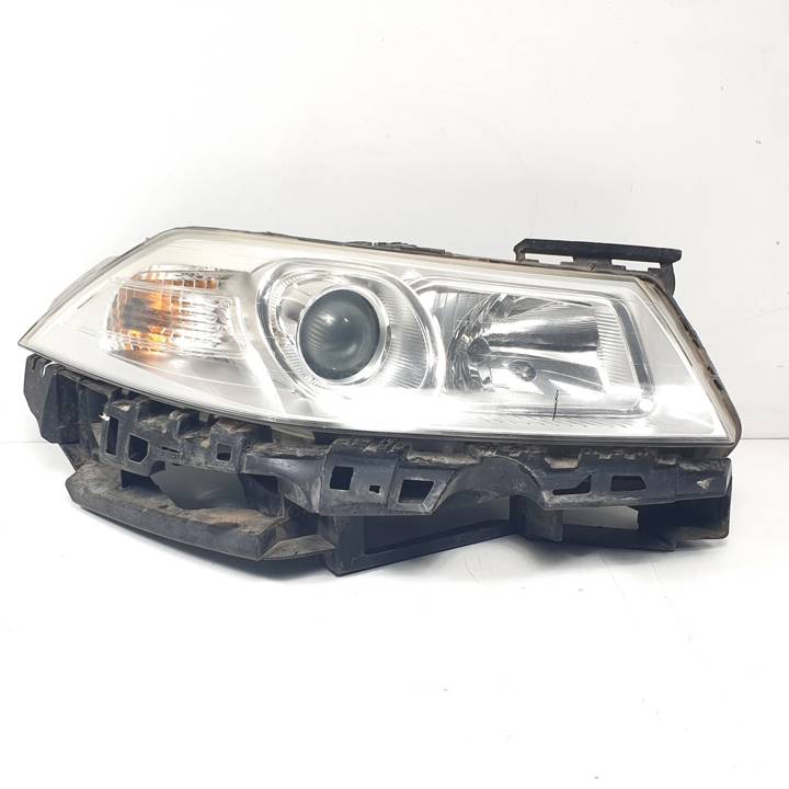 FARO DERECHO 8200412754 RENAULT MEGANE II CLASSIC BERLINA Autodesguaces Alicante
