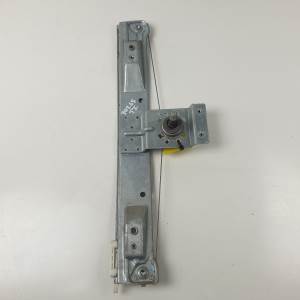 ELEVALUNAS TRASERO IZQUIERDO 503741 OPEL CORSA D Autodesguaces Alicante