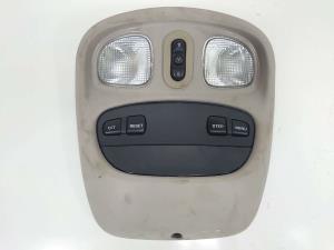 LUZ INTERIOR 56010527AD JEEP CHEROKEE (KJ) Autodesguaces Alicante