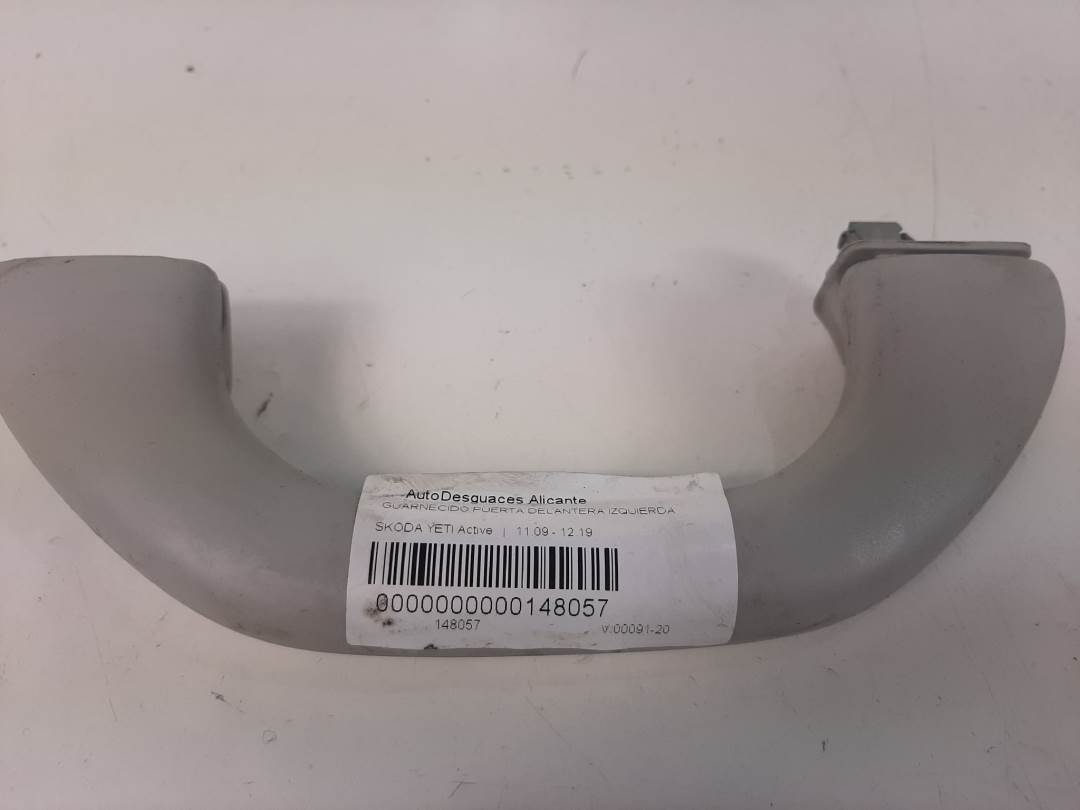 Panneau de porte avant gauche - SKODA - YETI
