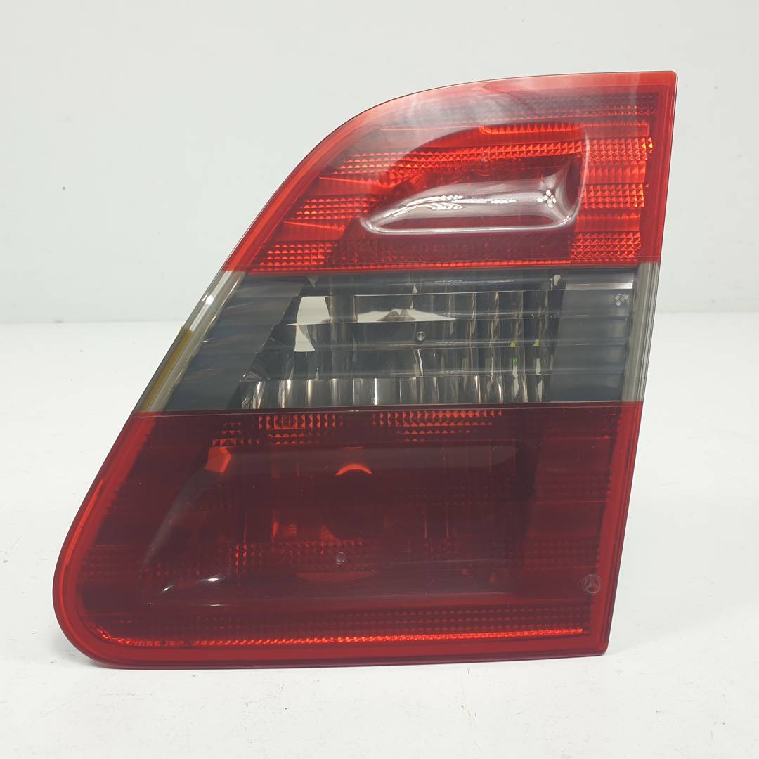 PILOTO TRASERO DERECHO INTERIOR - A1698201664 - MERCEDES - CLASE B (W245)