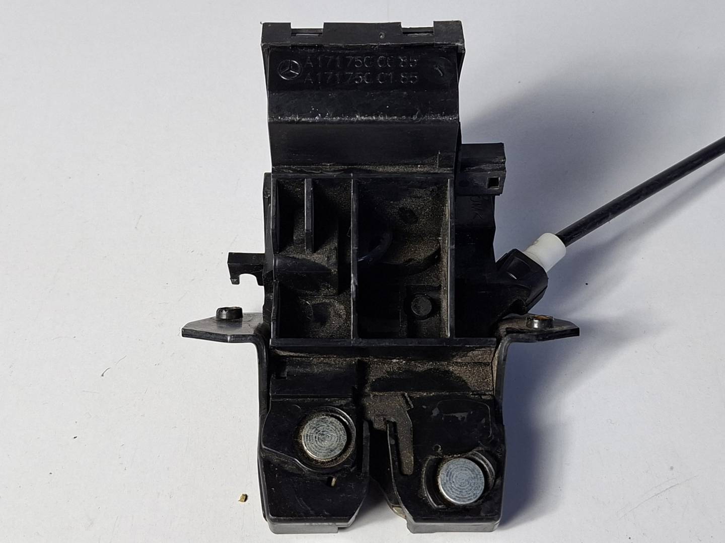 Foto 2 de Cerradura Maletero / Porton Mercedes Clase CLS (w219) (2004–2010)