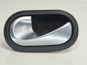 MANETA INTERIOR TRASERA IZQUIERDA RENAULT MODUS Autodesguaces Alicante