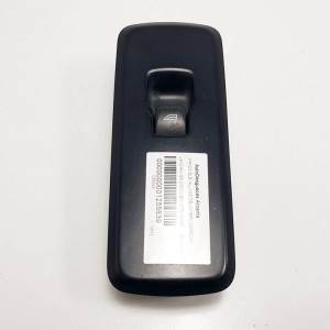 MANDO ELEVALUNAS DELANTERO DERECHO AH2214717AB LAND ROVER DISCOVERY 4 Autodesguaces Alicante
