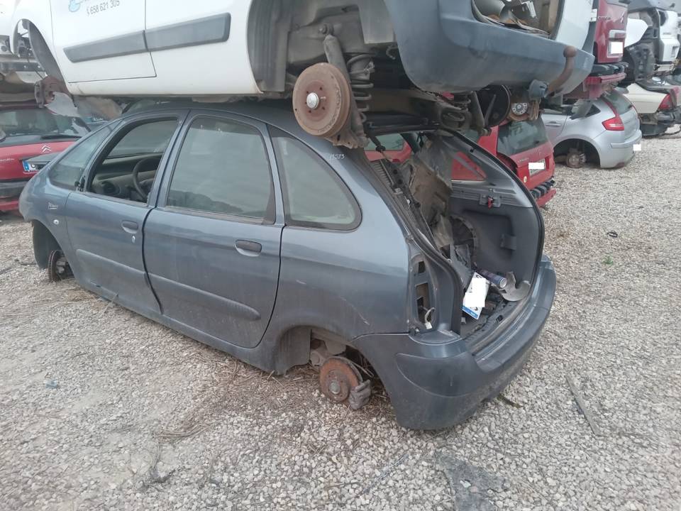 Imagen del vehículo CITROEN XSARA PICASSO