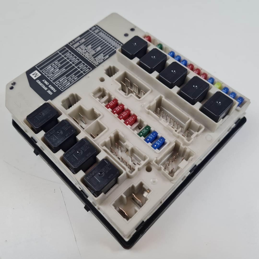 CAJA RELES / FUSIBLES - NISSAN - X-TRAIL (T31)